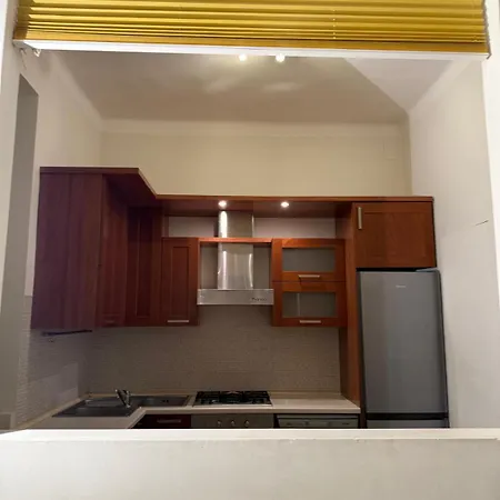 Apartment Station Howme