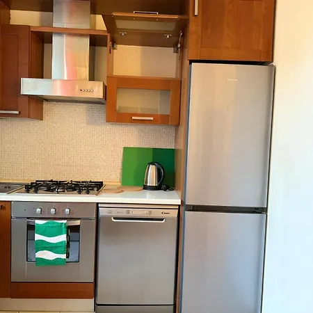 Station Howme Apartman *