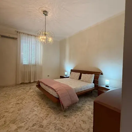 Apartment Station Howme Bari